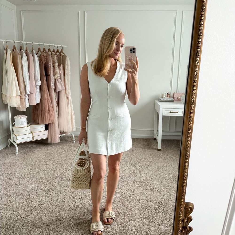 Abercrombie & Fitch White Sleeveless Button-Down Dress